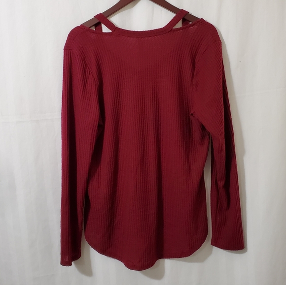 Juniors Plus Size Cold Shoulder Sweater - Picture 2 of 3